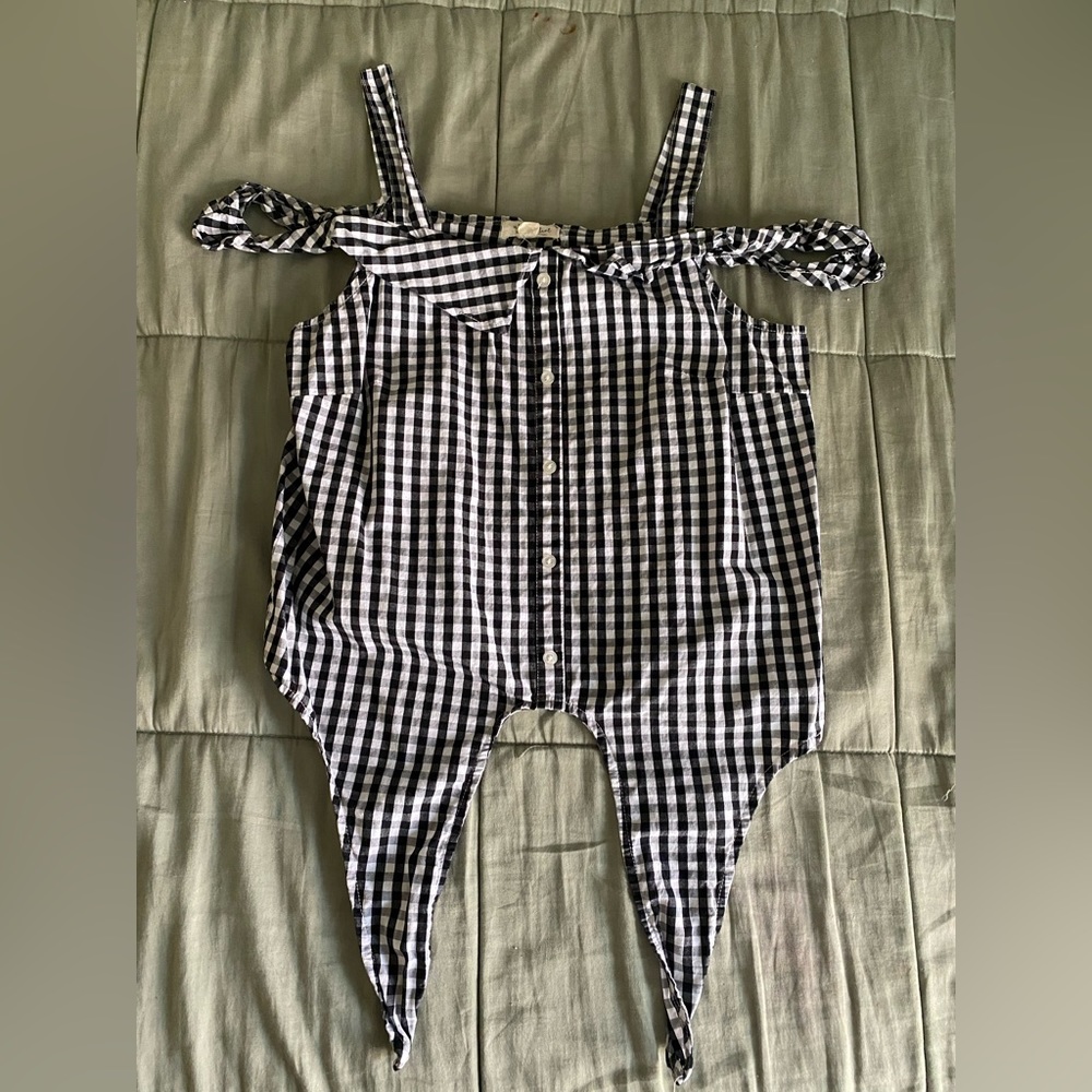 Women’s medium crop top